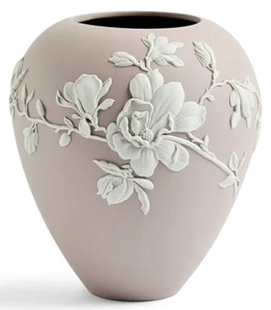 Magnolia Blossom-Mink 7" Vase