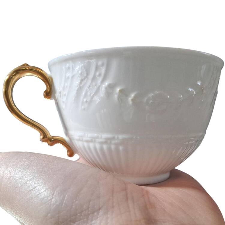 Y9676 Flat Cup