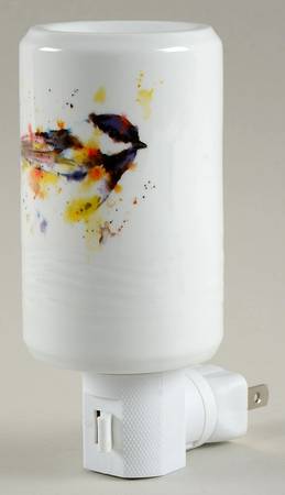 Giftware Q  Black Cap Chickadee Nightlight