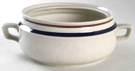 Chateau Cobalt Blue 2 Qt Round Covered Casserole No Lid