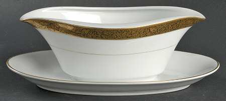 Contessina Gravy Boat with Attached Underplate