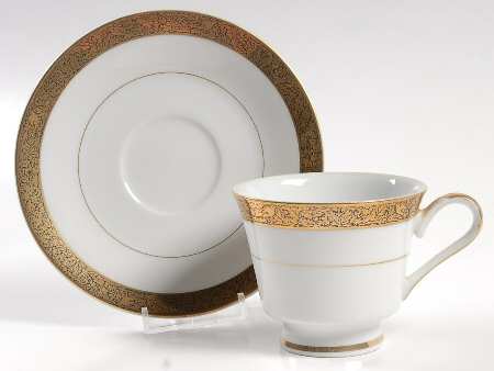 Contessina Footed Cup & Saucer Set