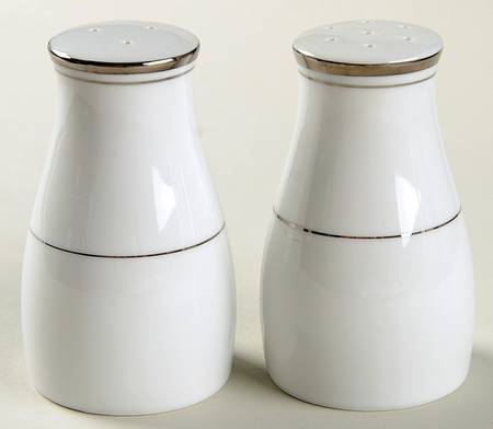 Crown Platino Salt & Pepper Set