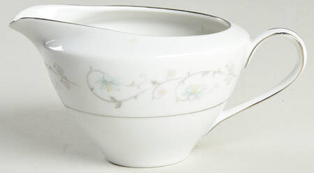 Delicate Creamer