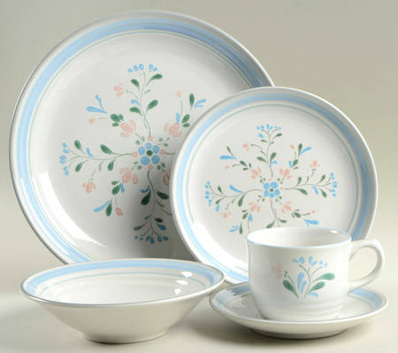 Fascino 5 Piece Place Setting