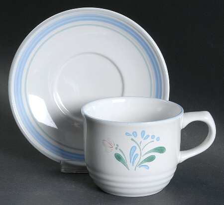 Fascino Flat Cup & Saucer Set