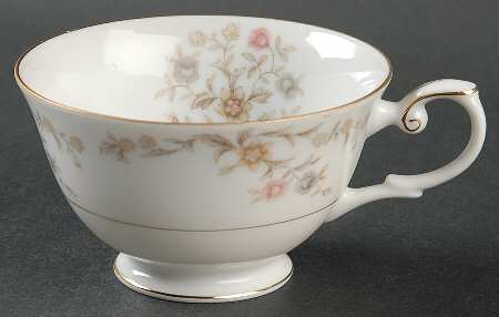 Helena Footed Cup