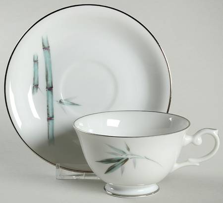 Mandarin Footed Cup & Saucer Set