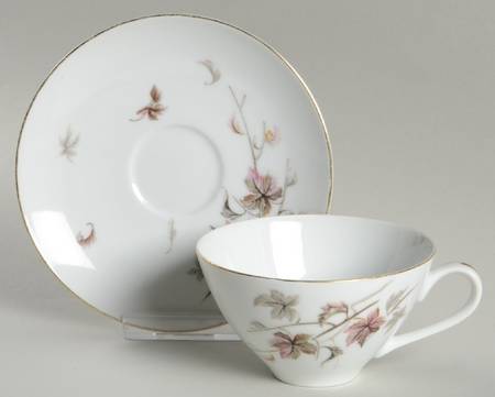 Montreal Flat Cup & Saucer Set