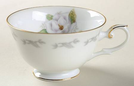 Rosalinda Footed Cup
