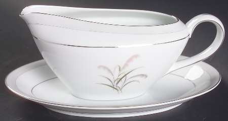 Sayonara Gravy Boat & Underplate/Relish