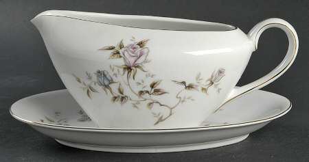 Sherry Gravy Boat & Underplate/Relish