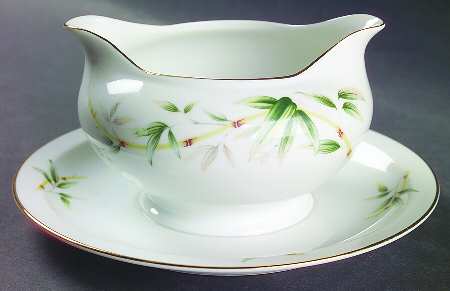 South Wind Gravy Boat with Attached Underplate