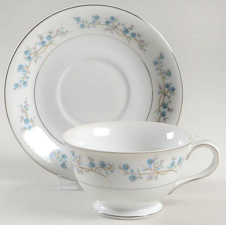 Spa Footed Cup & Saucer Set