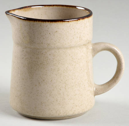 Tulips Creamer