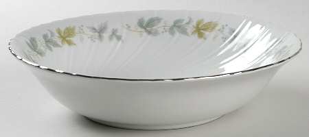 Vineyard 9" Round Vegetable Bowl