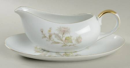 Kiku Gravy Boat & Underplate