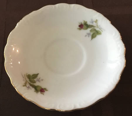YAM24 Saucer