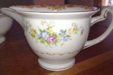YAM26 Creamer