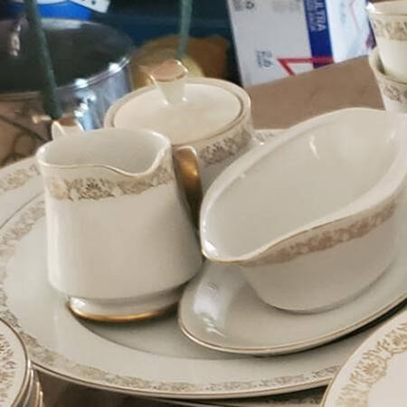 Ashford Sugar Bowl & Lid