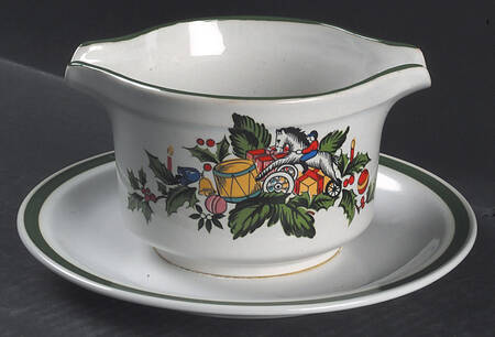 Noel Gravy Boat with Attached Underplate