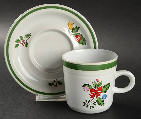 Noel Flat Cup & Saucer Set
