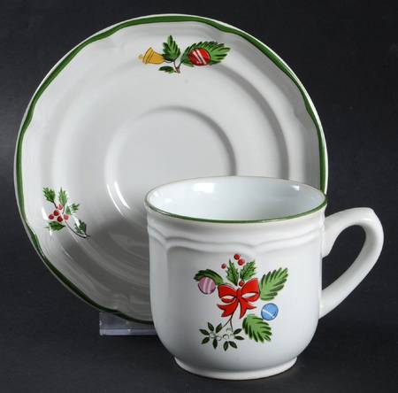 Tradition Flat Cup & Saucer Set