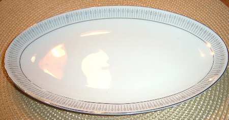 Moderne 14" Oval Serving Platter