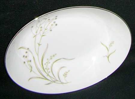 Chantilly 10" Oval Vegetable Bowl