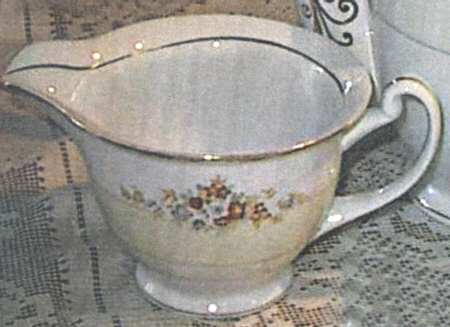YAM87 Creamer