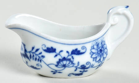 Blue Onion Individual Gravy Boat by Zwiebelmuster