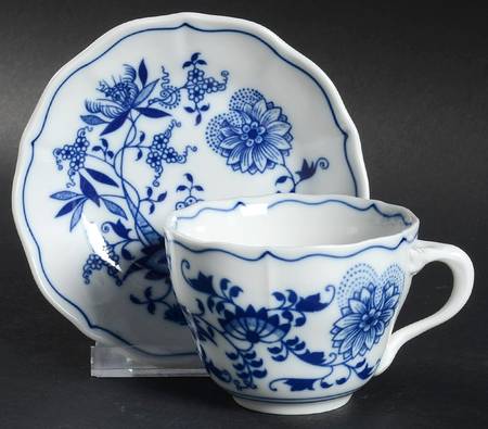 Blue Onion Footed Cup & Saucer Set