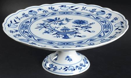 Blue Onion 12" Diameter Pedestal Cake Stand