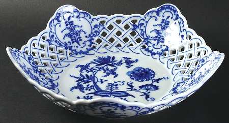 Blue Onion 9" Pierced Round Bowl
