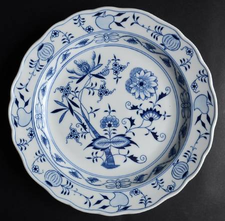 Blue Onion Dinner Plate