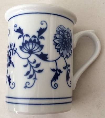 Blue Onion Mug