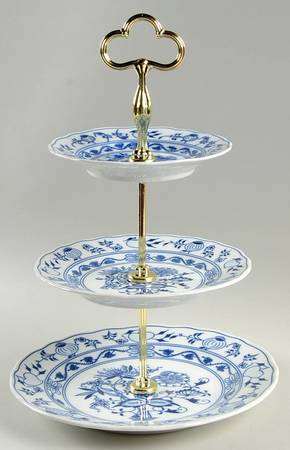 Blue Onion 3-Tiered Serving Tray (LP, SP, BB)
