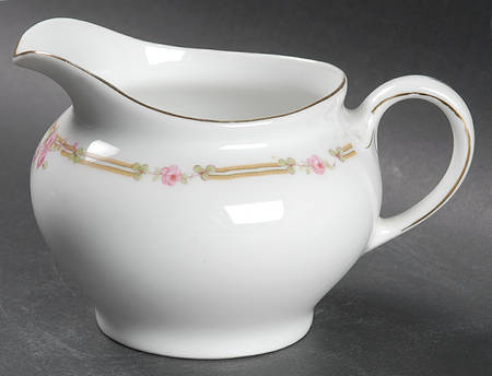 8778 Creamer
