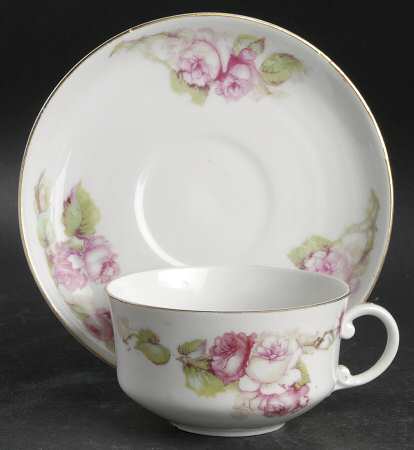 SCR252 Flat Cup & Saucer Set