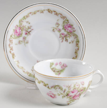ZSC43 Flat Cup & Saucer Set