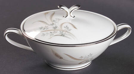 Bountiful Sugar Bowl & Lid