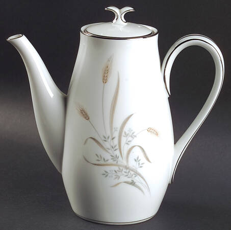 Bountiful Coffee Pot & Lid