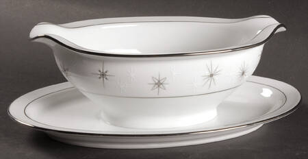 Celestial Gravy Boat with Attached Underplate
