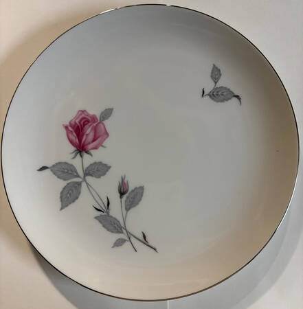Zylstra Rose (Coupe, Japan) Luncheon Plate