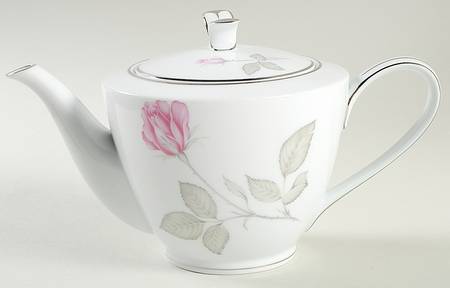 Zylstra Rose (Coupe, Japan) Teapot & Lid