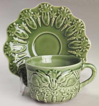 Brier Patch Flat Cup & Saucer Set