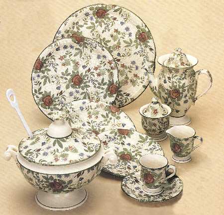 Rose Tureen & Lid w/Ladle