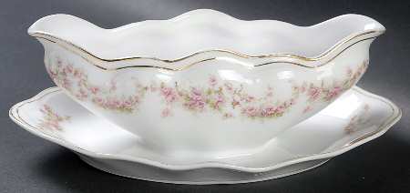 SCR230 Gravy Boat with Attached Underplate