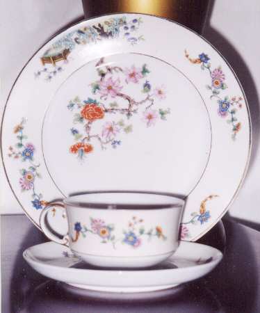 9860 Flat Cup & Saucer Set