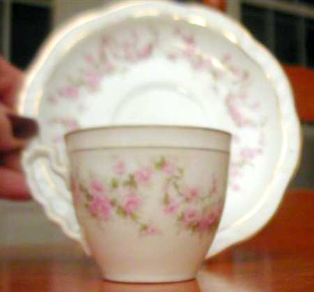SCR318 Flat Cup & Saucer Set